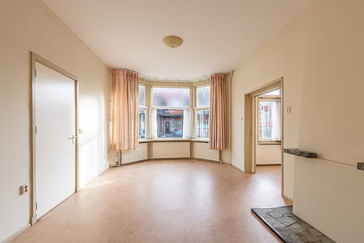 Photo 5 of Oranjelaan 4