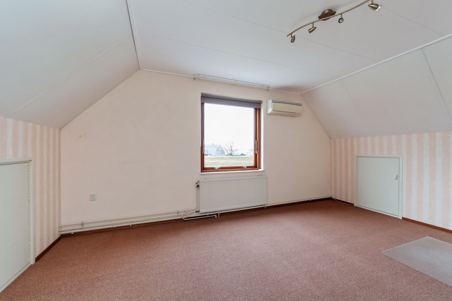 Foto 25 van Brederolaan 40