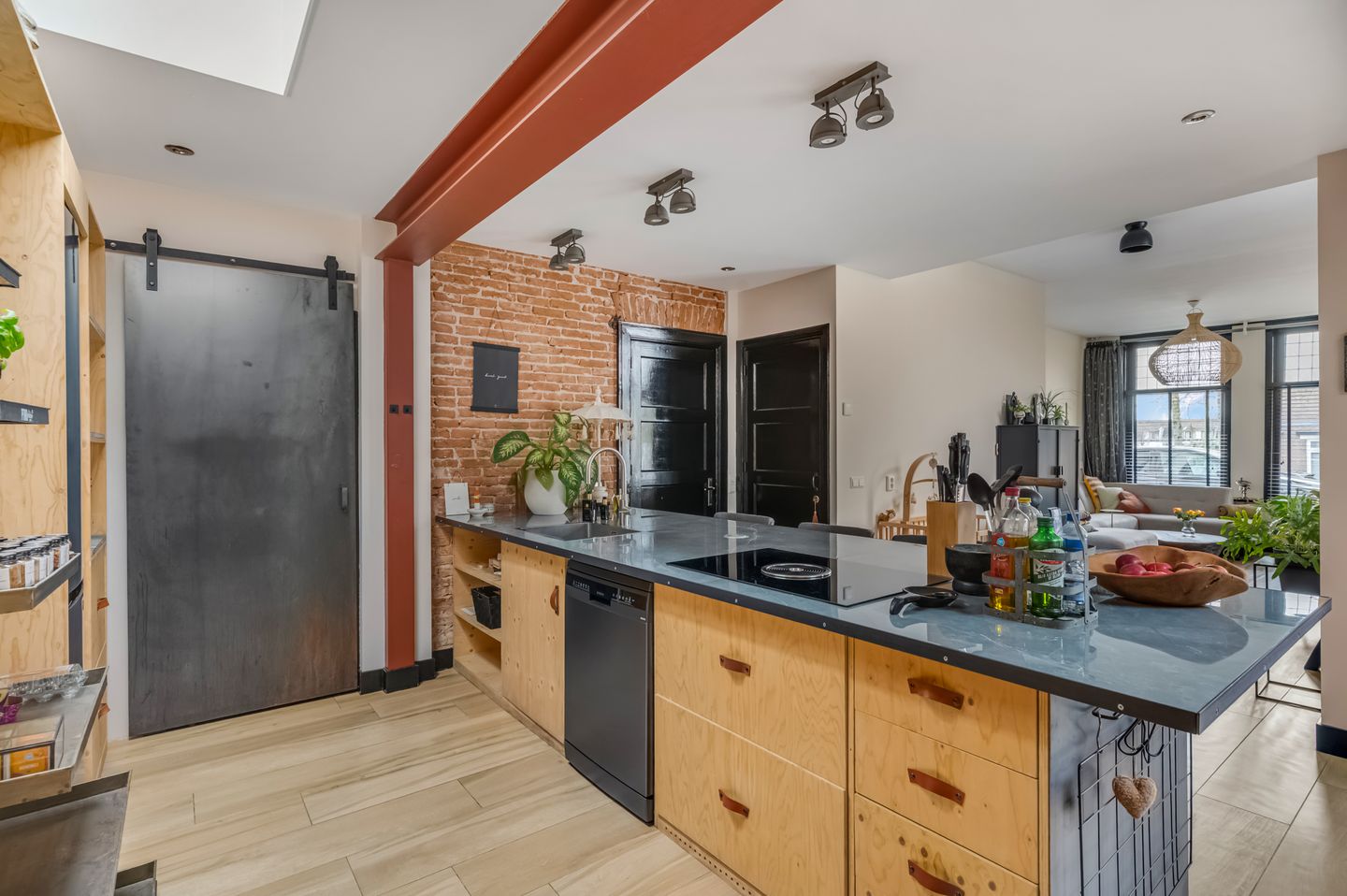 Foto 25 van St. Walburgbinnensingel 4