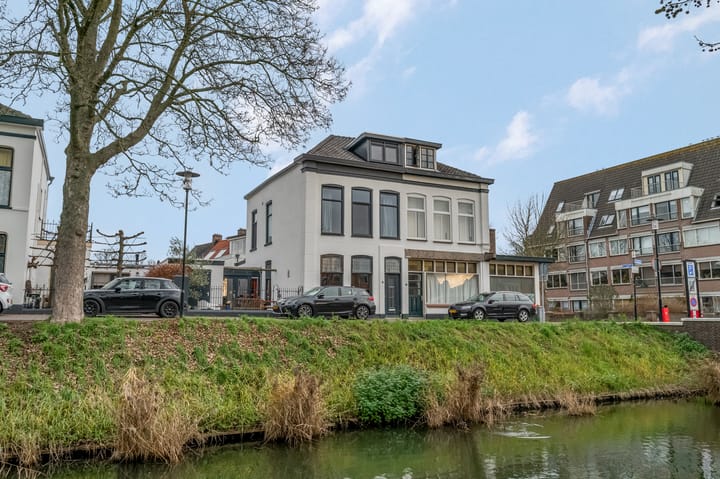 Foto 32 van St. Walburgbinnensingel 4