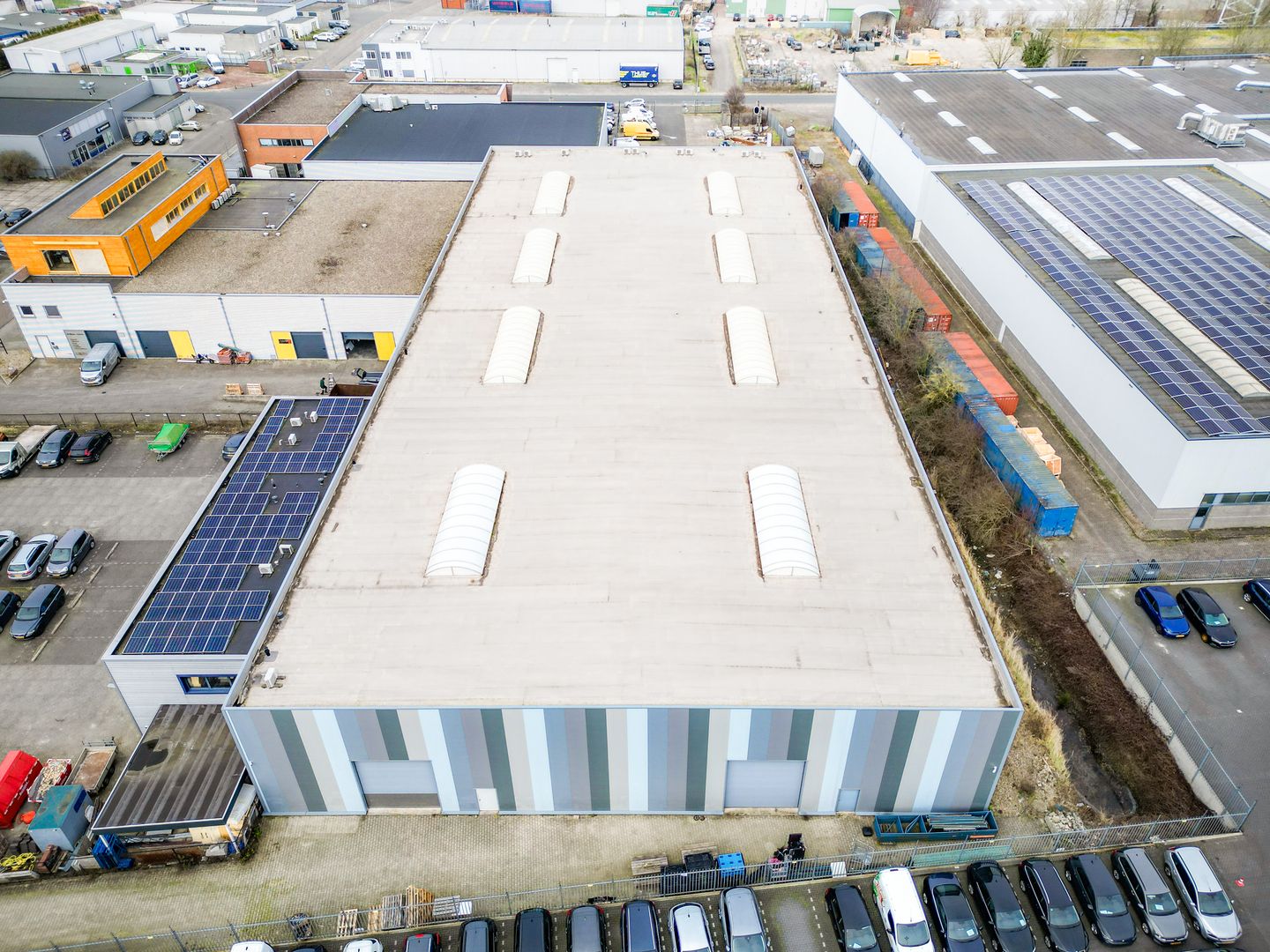 Bekijk foto 2 van Economiestraat 131