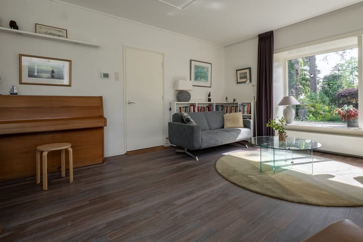 Photo 11 of van Wassenaar van Obdamstraat 7