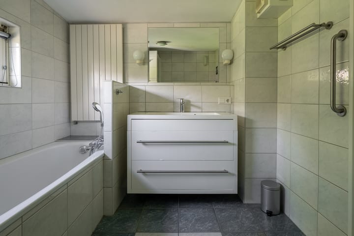 Photo 35 of van Wassenaar van Obdamstraat 7