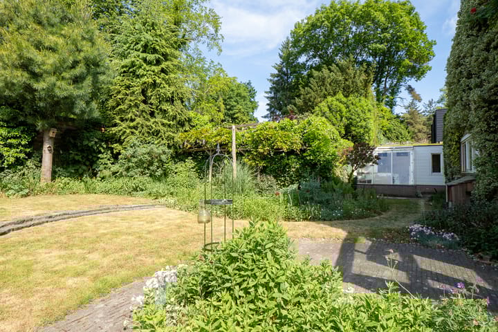 Photo 44 of van Wassenaar van Obdamstraat 7