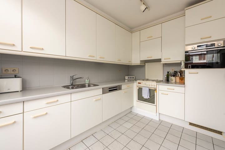 Foto 16 van Schout Backstraat 34