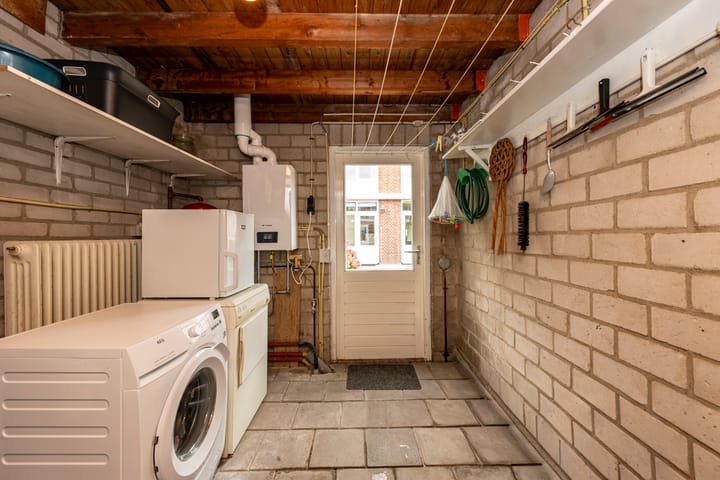 Foto 40 van Schout Backstraat 34