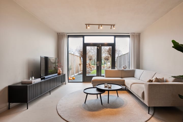 Photo 8 of Venuslaan 22