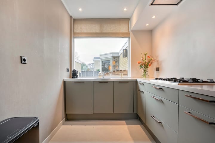 Photo 11 of Venuslaan 22