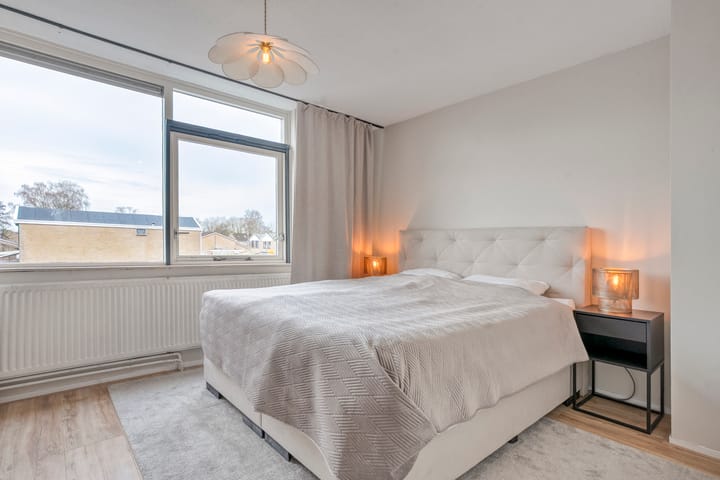 Photo 21 of Venuslaan 22