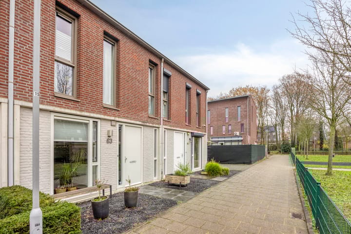 Foto 28 van Donkervoortseloop 63