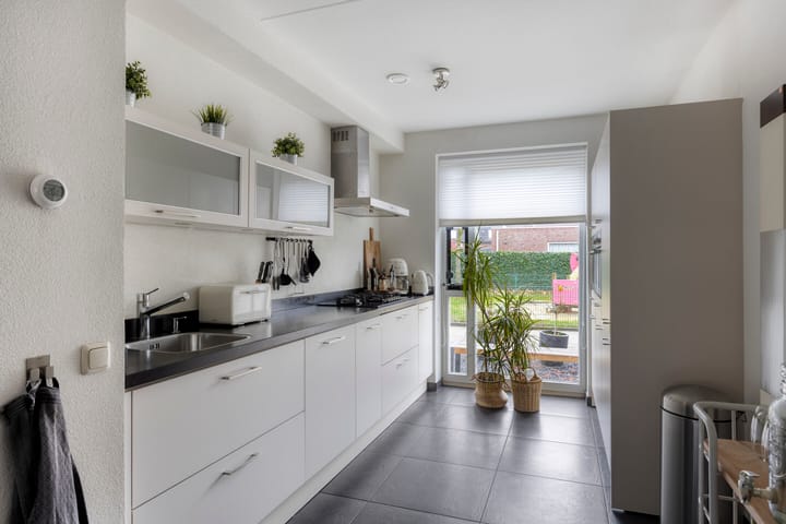 Foto 11 van Donkervoortseloop 63