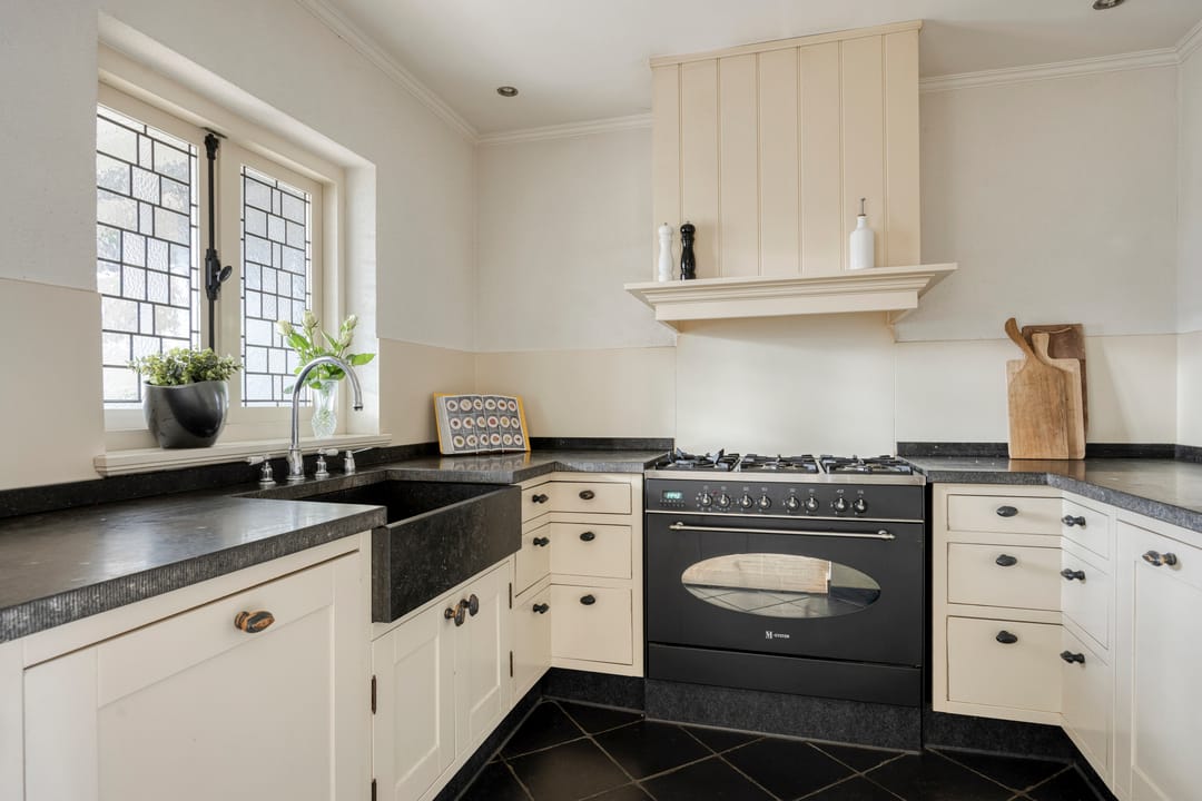 Foto 28 van Van Liedekerkestraat 12