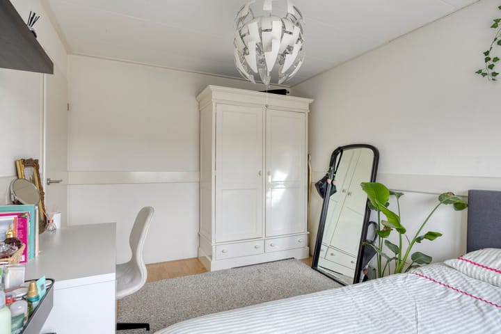 Foto 42 van Van Liedekerkestraat 12