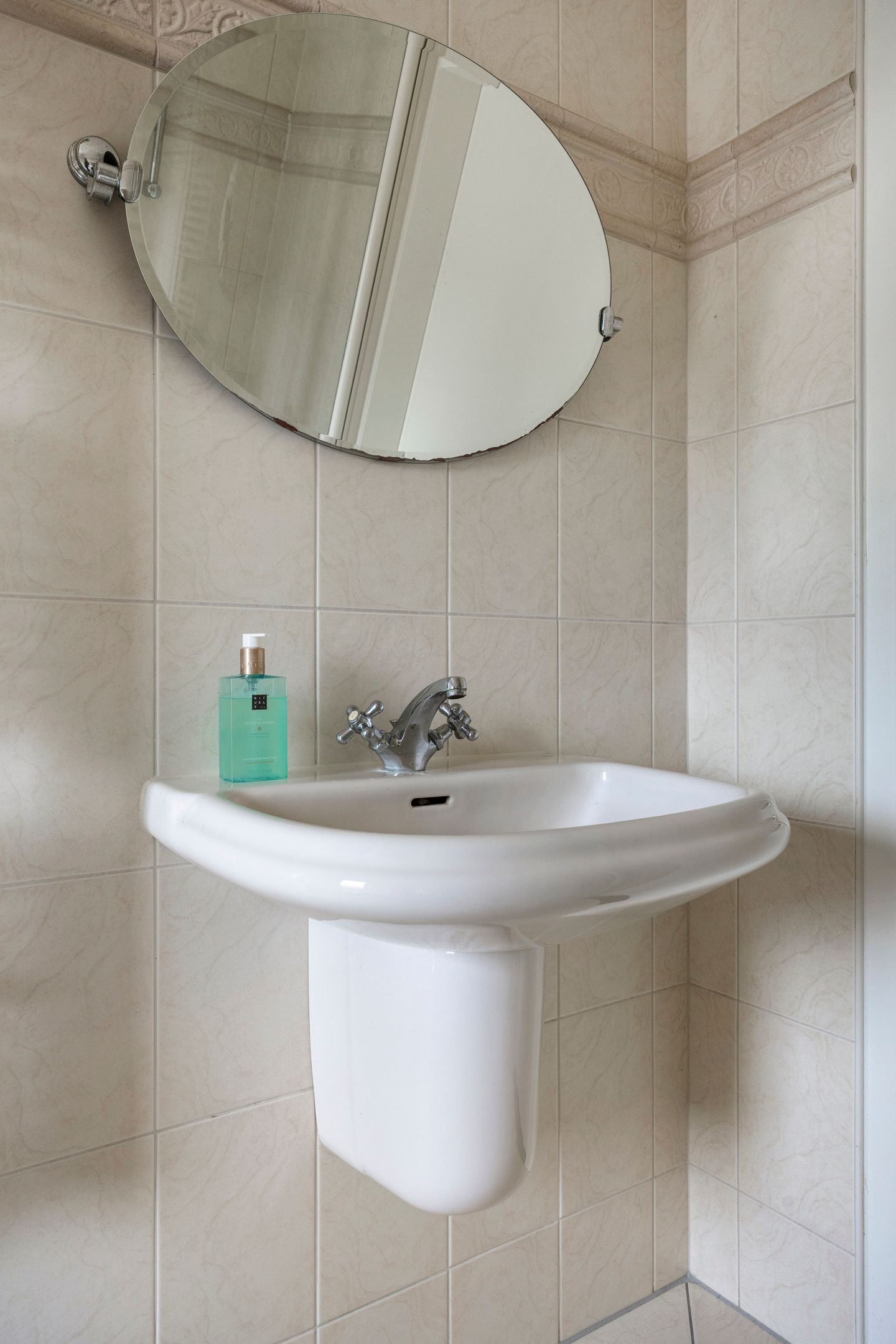 Foto 45 van Van Liedekerkestraat 12