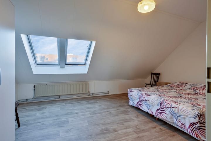 Photo 16 of Overspoor 84