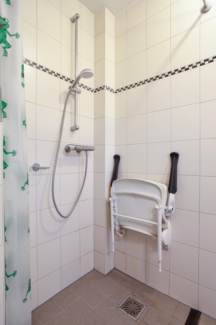 Photo 21 of Overspoor 84