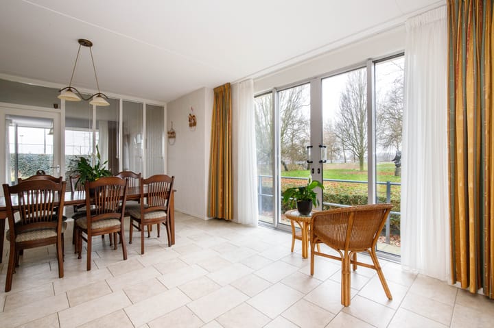 Foto 18 van Wilhelminapark 1