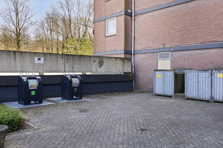 Photo 19 of Drieoortsput 93