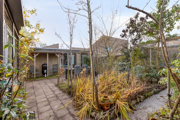 Foto 24 van Gezellelaan 12-A