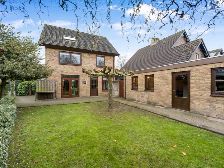 Foto 2 van Akkerveld 2