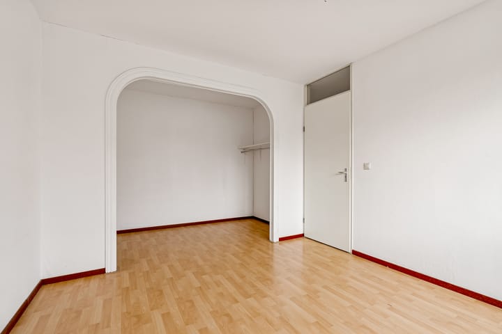 Photo 18 of Lou Costellostraat 37