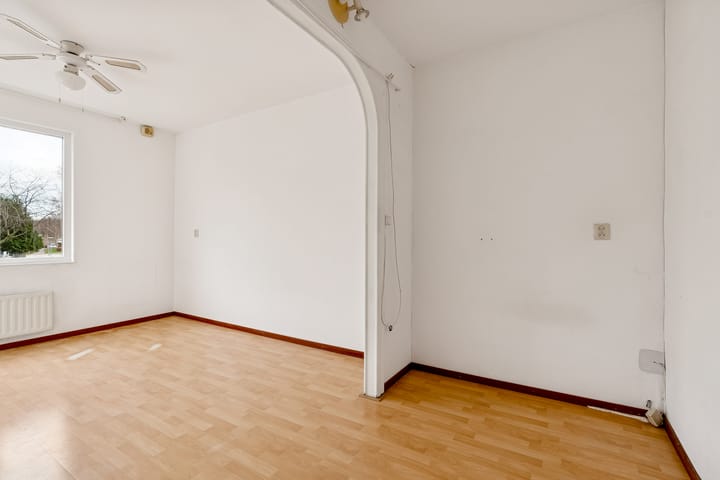 Photo 19 of Lou Costellostraat 37