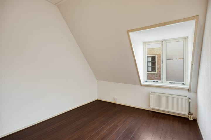 Foto 9 van Broeckerstraat 5