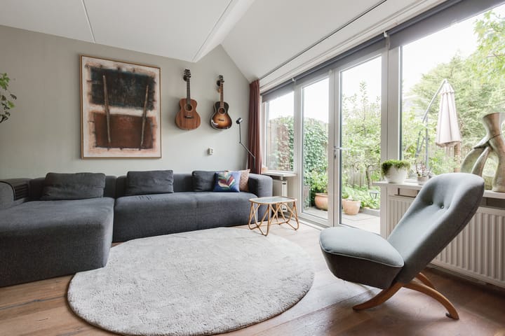 Photo 9 of Saturnus 40