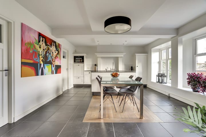 Photo 6 of Oude Zeedijk 1-B