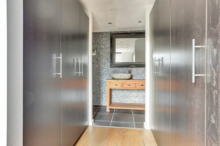 Photo 20 of Oude Zeedijk 1-B