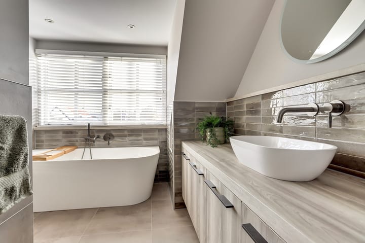 Photo 28 of Oude Zeedijk 1-B