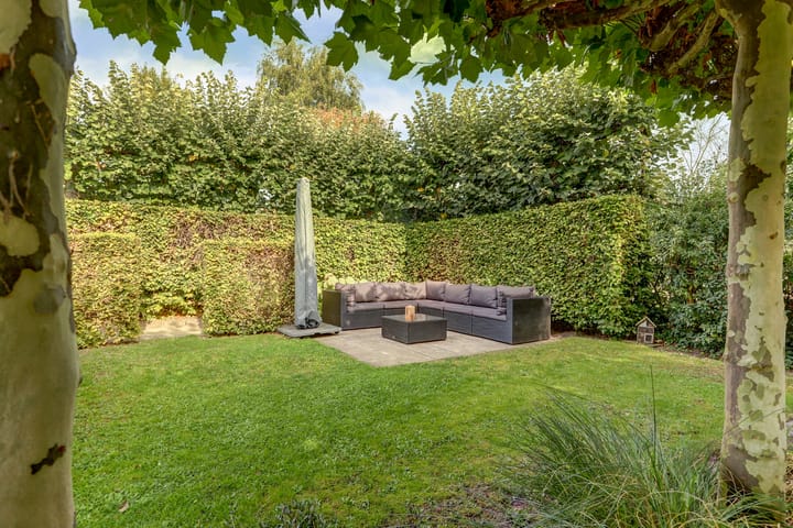 Photo 40 of Oude Zeedijk 1-B