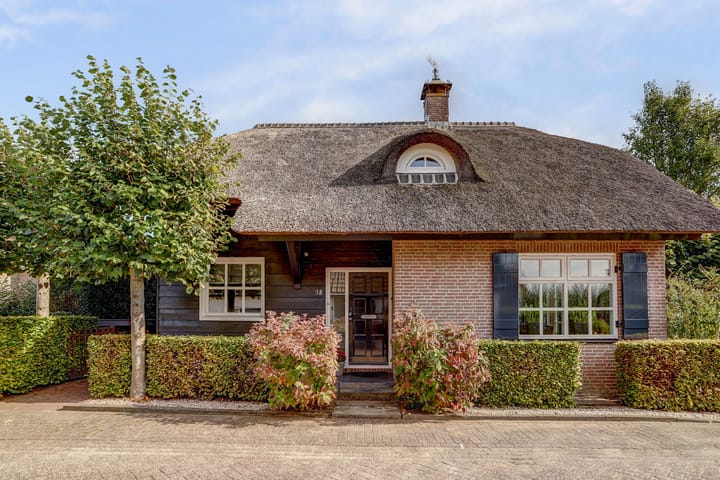 Photo 50 of Oude Zeedijk 1-B