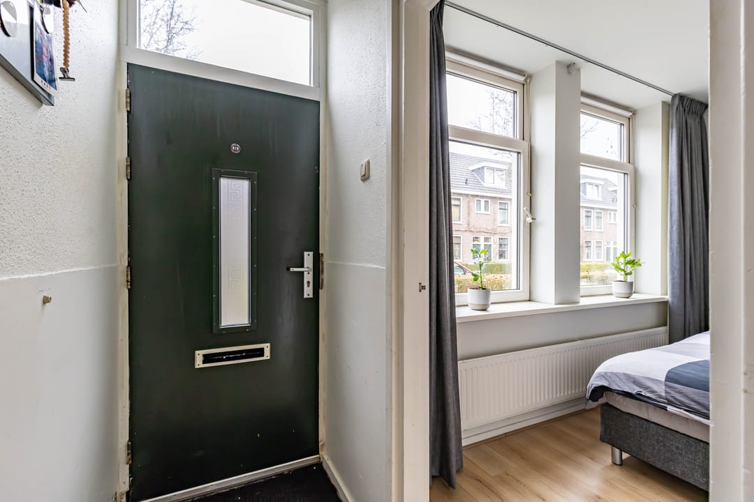 Foto 8 van Magna Petestraat 15