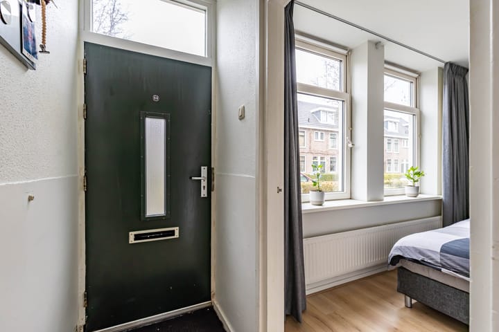 Foto 8 van Magna Petestraat 15