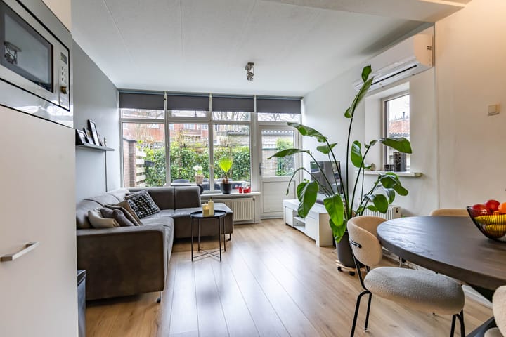 Foto 11 van Magna Petestraat 15