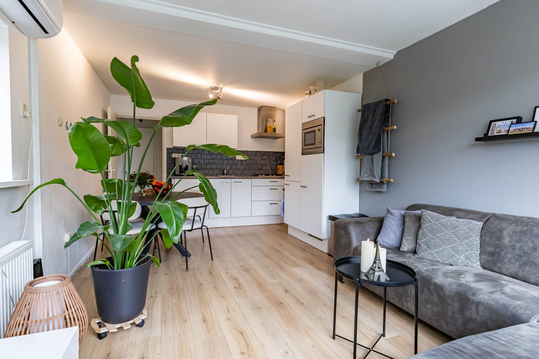 Foto 13 van Magna Petestraat 15