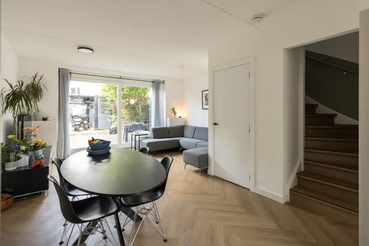 Photo 11 of Christiaan van der Takstraat 93