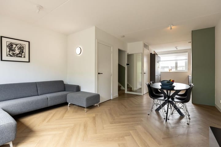 Photo 13 of Christiaan van der Takstraat 93