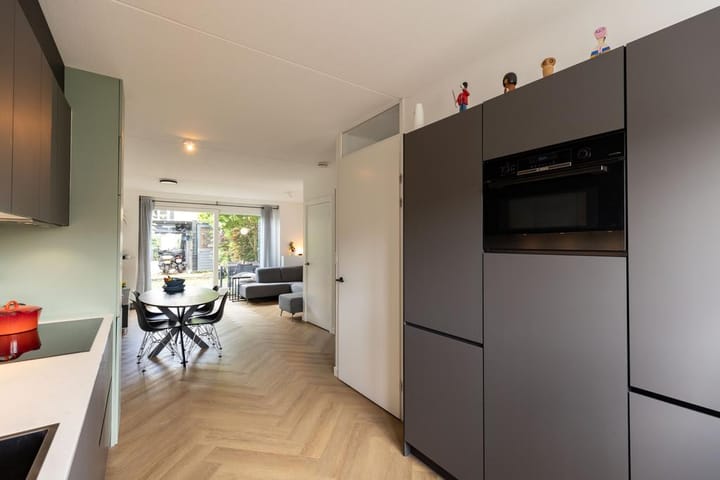 Photo 15 of Christiaan van der Takstraat 93