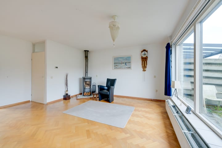 Photo 12 of Korenbloemweg 41