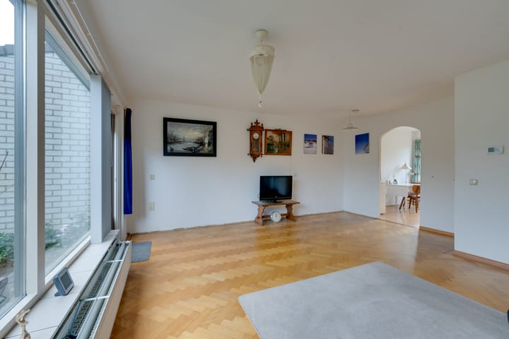 Photo 14 of Korenbloemweg 41