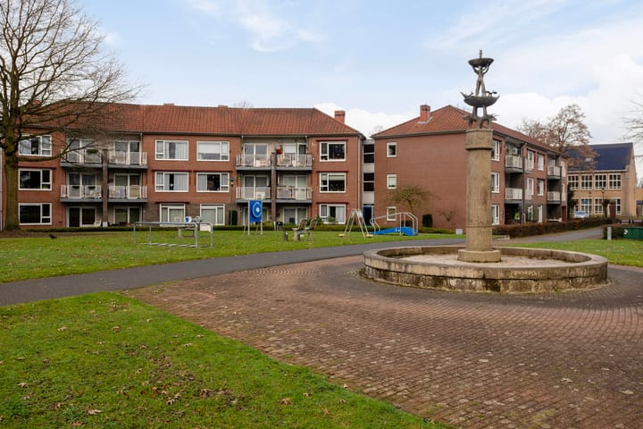 Foto 35 van Hofstraat 3