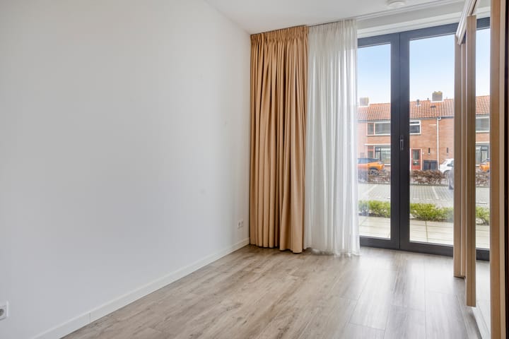 Foto 16 van Ringlaan 4