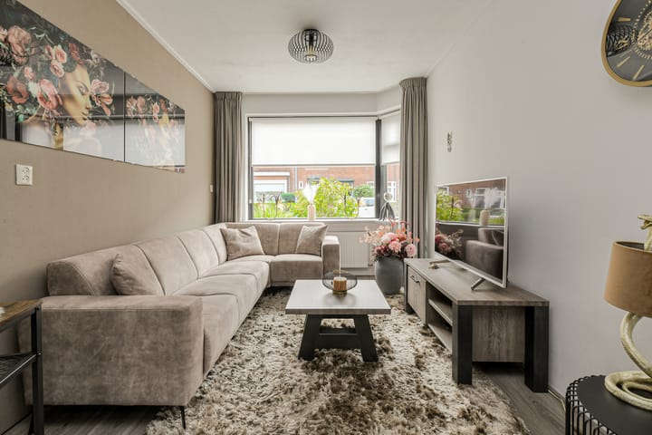 Photo 2 of Acaciastraat 62