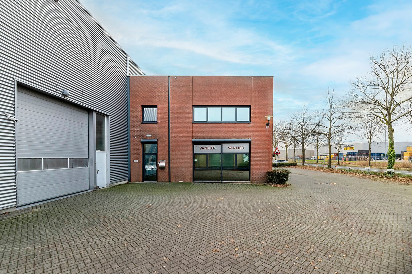 View photo 4 of IABC 5258-A