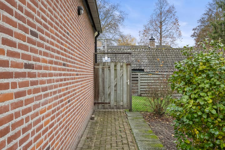 Foto 45 van Dorpstraat 31-A