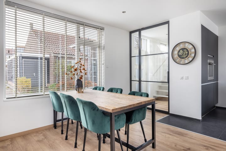 Photo 11 of Rozenlaan 21