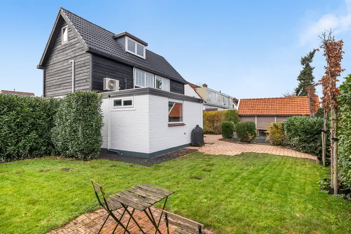 Photo 37 of Rozenlaan 21