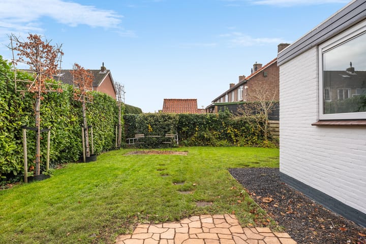 Photo 41 of Rozenlaan 21